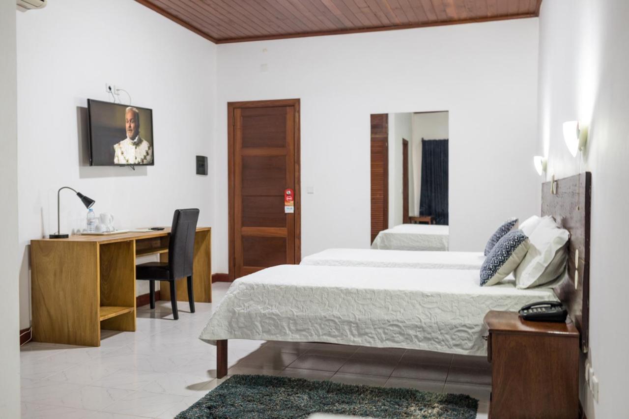 Hotel Praia Sao Tome Bagian luar foto